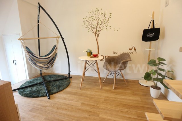 居室・リビング　ゆったりとくつろげる、落ち着きのある居室空間です