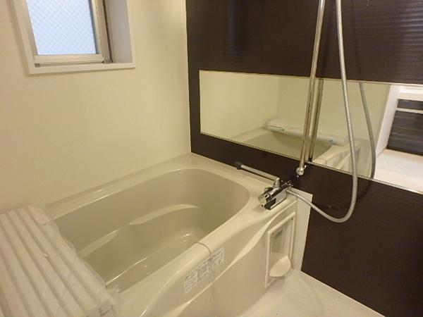 バス・シャワールーム　一日の終わりにお風呂でリラックスタイムを