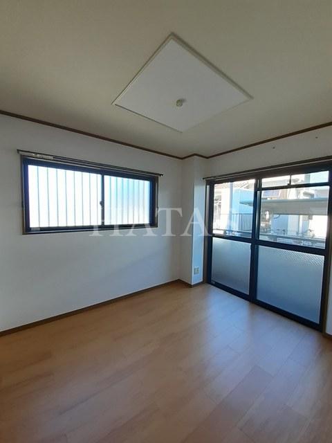 居室・リビング　同型タイプです。