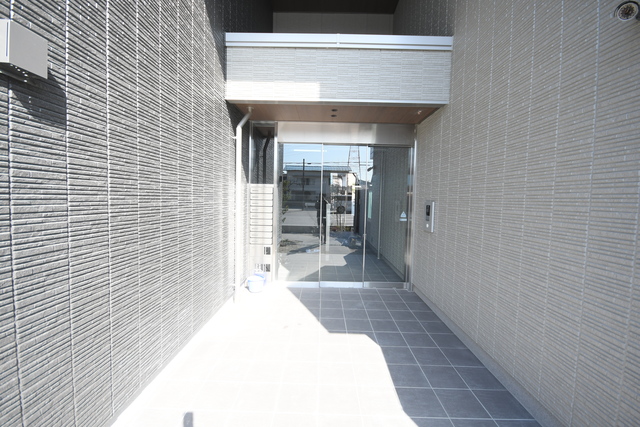 エントランス　エントランス