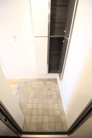 玄関　（別タイプ参考写真）アーバンステージ千石II　文京区千石4