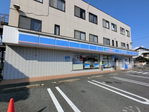 コンビニ　ローソン 市原姉ヶ崎店（コンビニ）まで52m