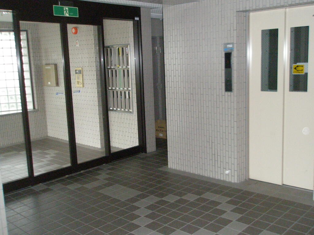 その他設備　エントランスオートロック