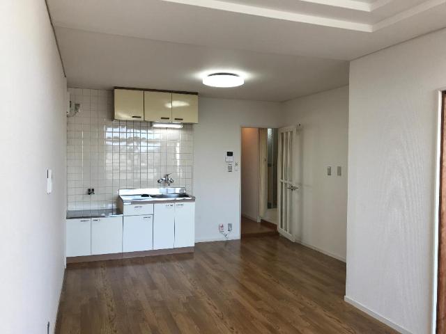 居室・リビング　リビング