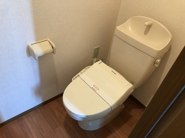 トイレ　トイレ　温水洗浄暖房便座