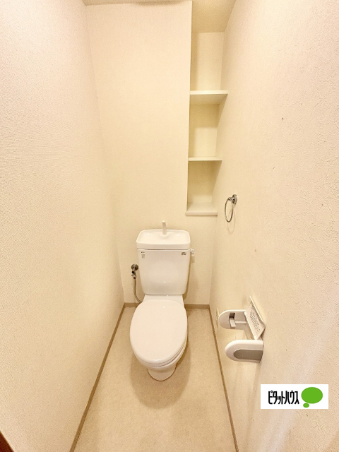 トイレ　同物件別部屋