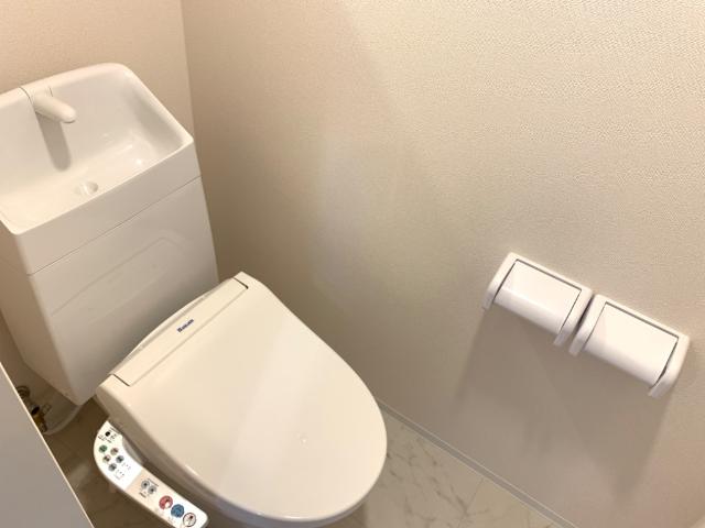 トイレ　シャワー付トイレ（イメージ）