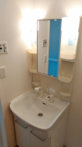 洗面設備　別号室の画像です。ご参考下さい