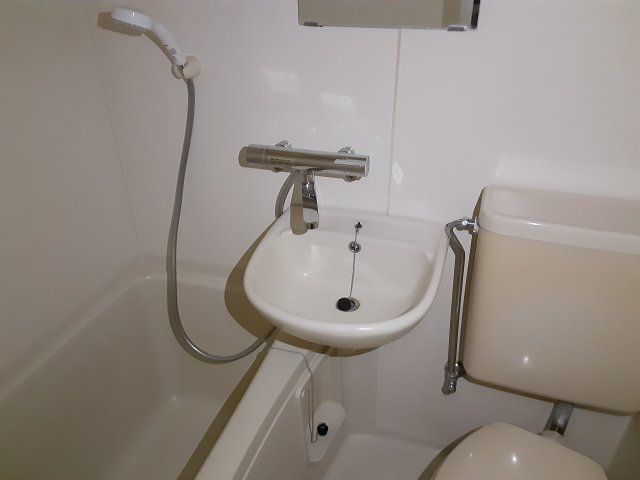 フォレックス鷺沼のトイレ写真