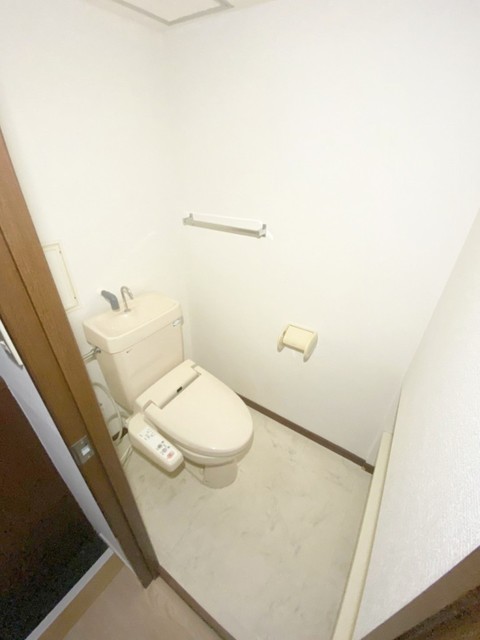 トイレ　【トイレ】※前回入居時　現況を優先します