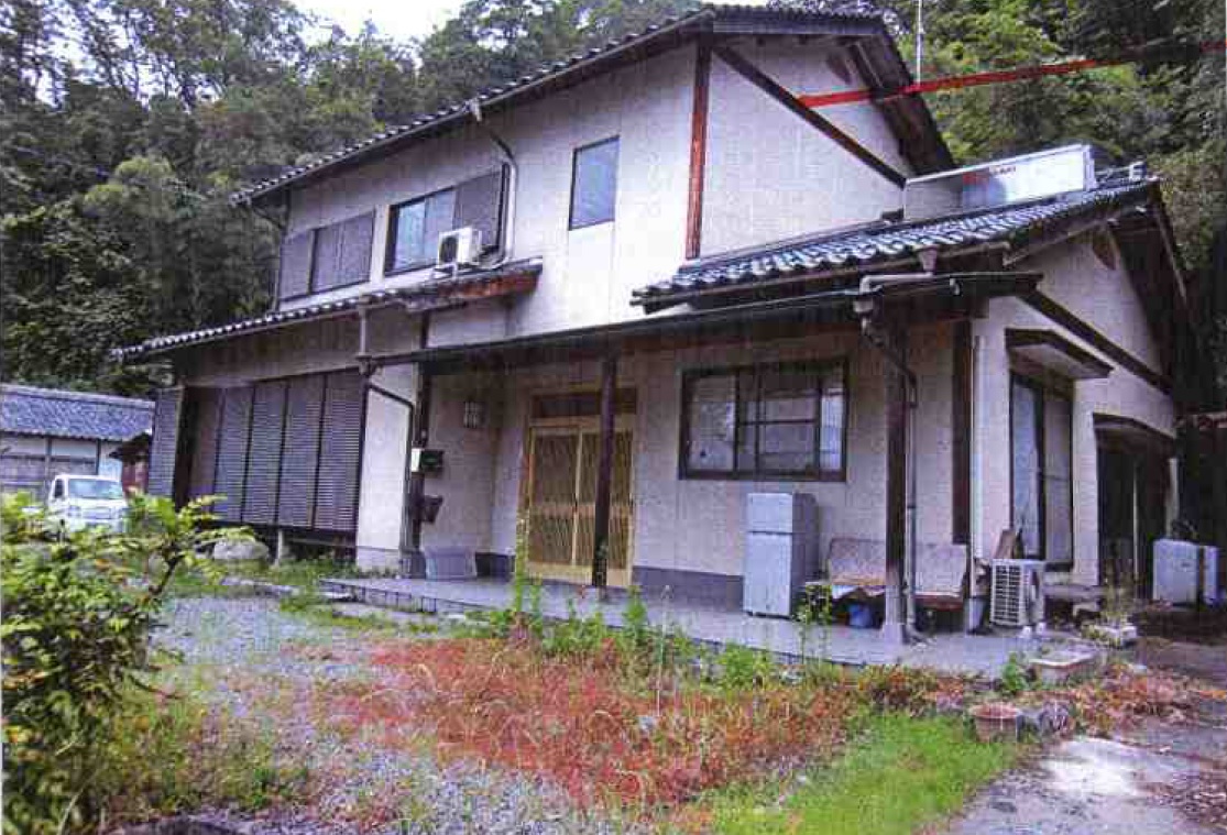 京都府福知山市筈巻聖ケ段756-2の建物外観