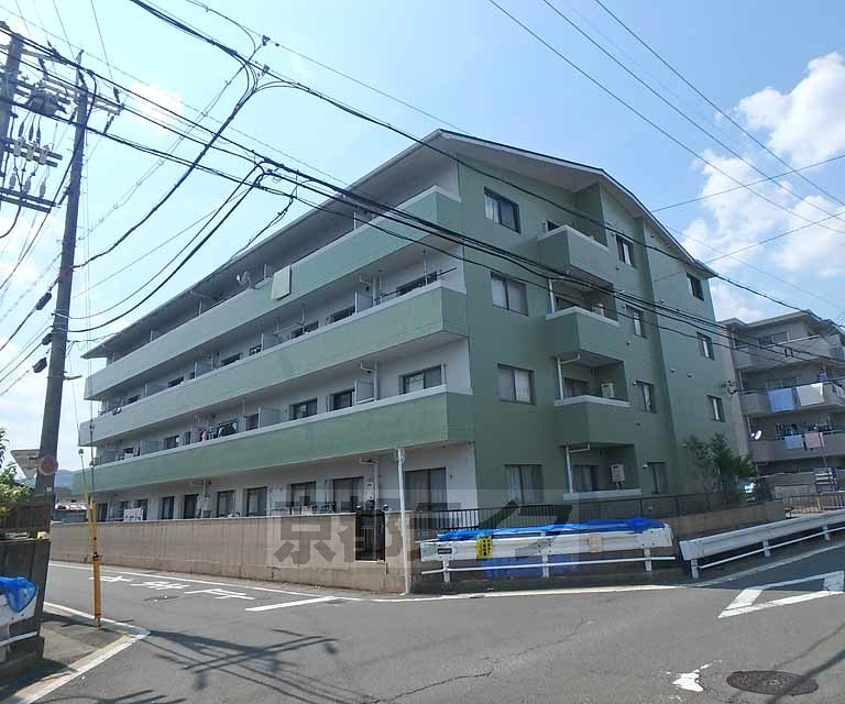 京都市西京区桂徳大寺北町のマンションの建物外観