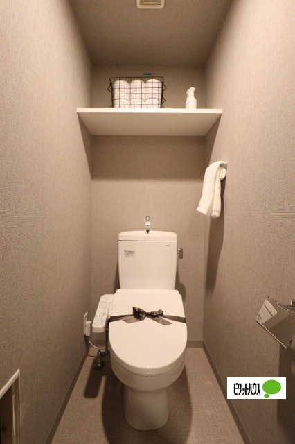 【名古屋市中区栄のマンションのトイレ】