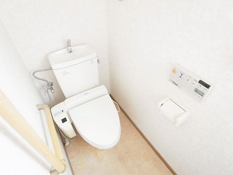 【岸元住宅のトイレ】