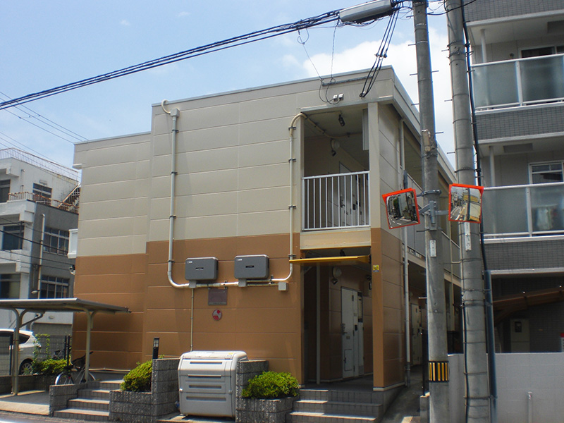姫路市坂田町のアパートの建物外観