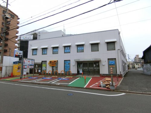 【エクセレント岸和田弐番館の銀行】