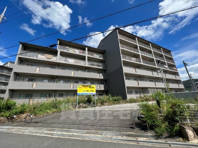 PHOENIX COURT 交野2の建物外観