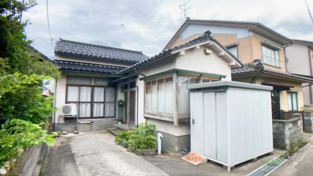 滑川市四間町　DIY・オール電化　戸建の建物外観