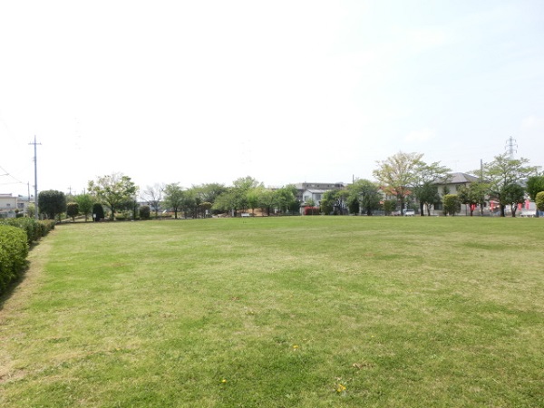 【シャロームハイツの公園】