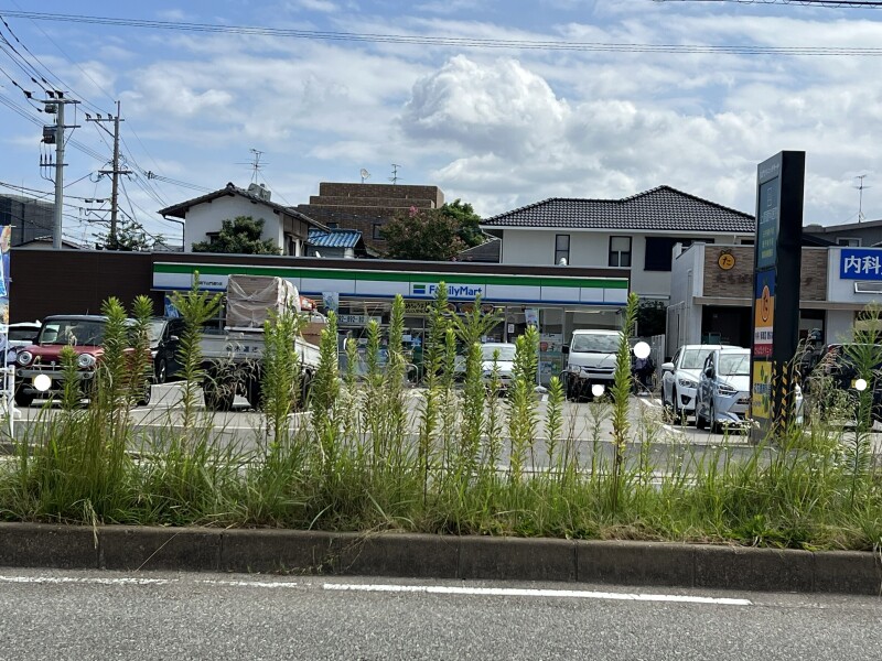 【福岡市西区内浜のマンションのコンビニ】