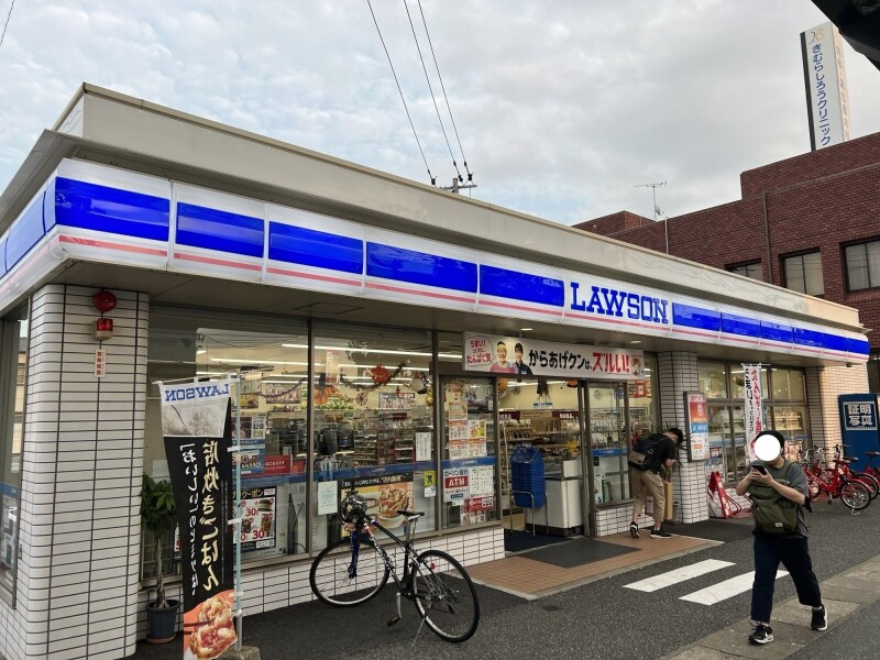 【福岡市西区内浜のマンションのコンビニ】