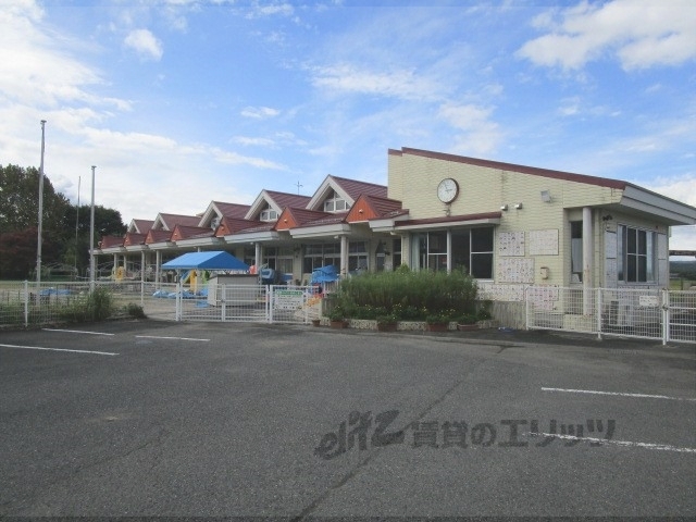 幼稚園・保育園　高島こども園（幼稚園・保育園）まで3100m
