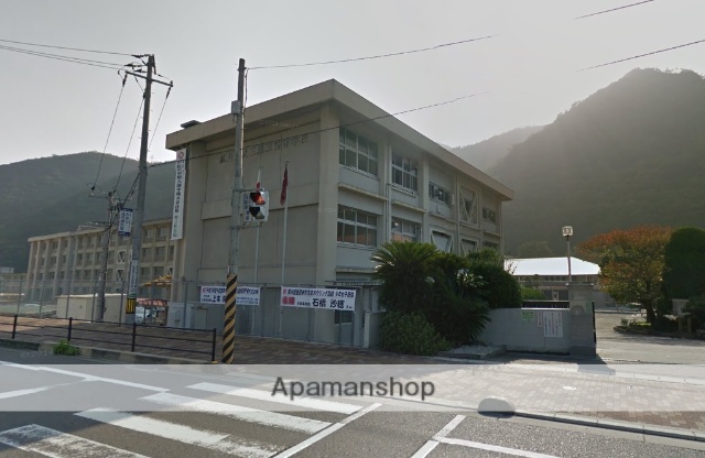 高校・高専　県立三原東高等学校（高校・高専）まで1910m