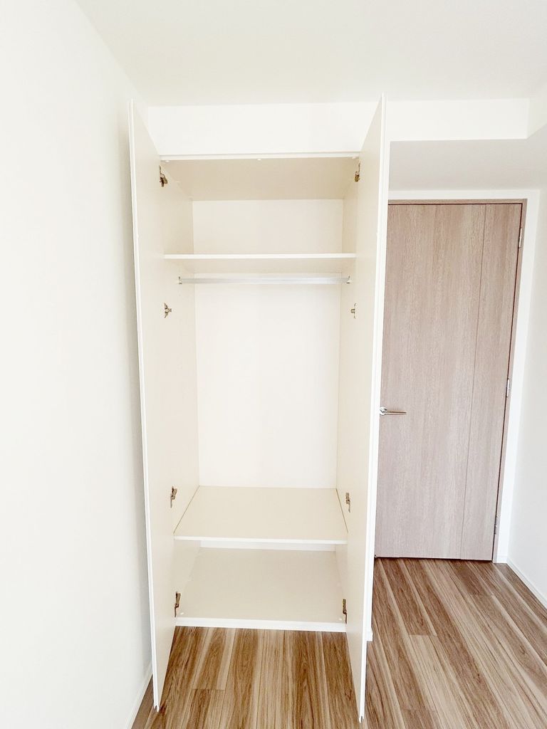 収納　5.5畳居室内収納