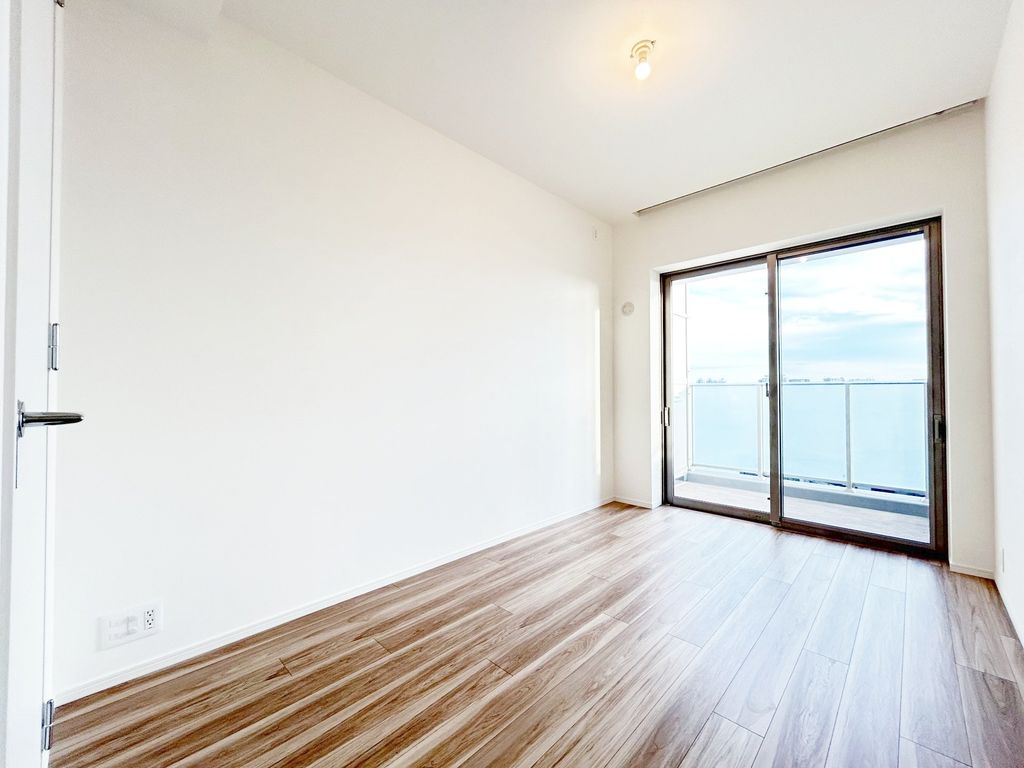 居室・リビング　７畳居室