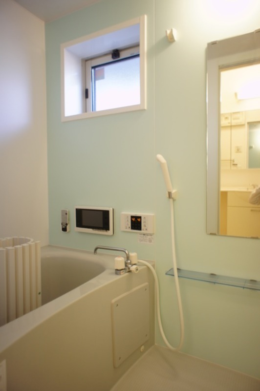 バス・シャワールーム　図面と現状に相違がある場合には現状を優先