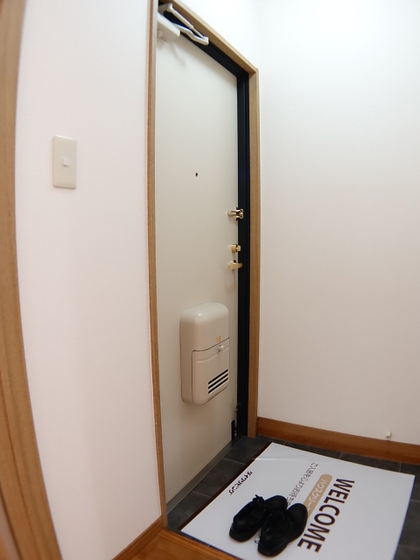 玄関　他号室のお写真です