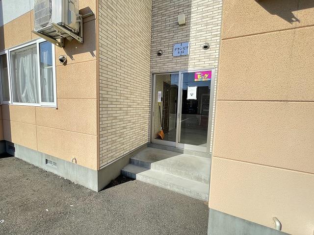 エントランス　エントランス