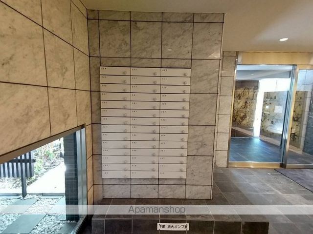 ロビー　ロビー