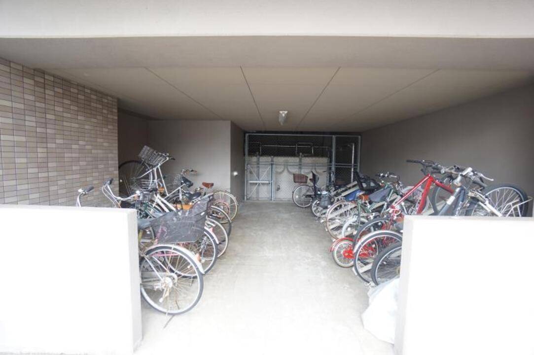 その他　駐輪場