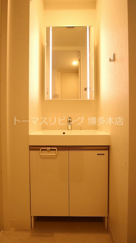 洗面設備　※別号室の参考写真になります。