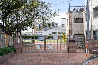 小学校　亀田小学校（小学校）まで300m