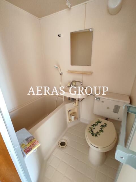 バス・シャワールーム