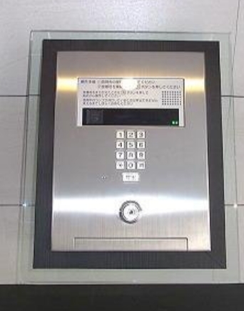 エントランス　防犯面もばっちりです！