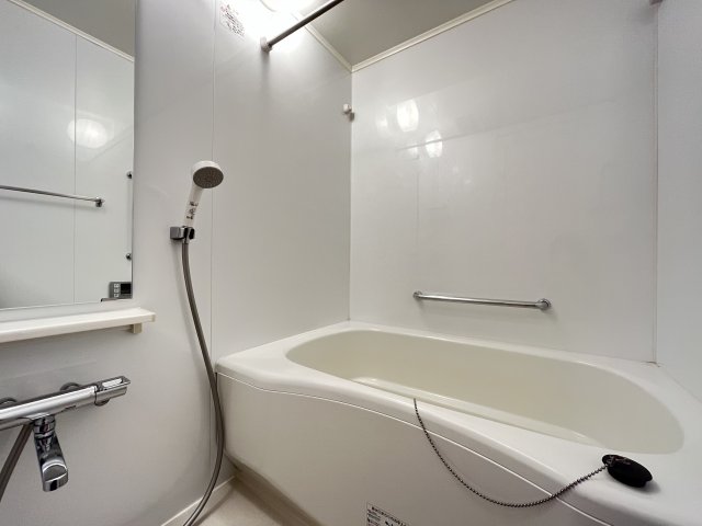バス・シャワールーム　※同タイプ別部屋になります。