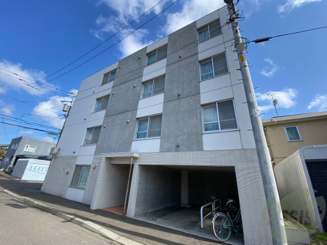 建物外観　札幌市東区北３４条東「ｍａｉｓｏｎ　ｄｅ　ｆｌｅｕｒ」