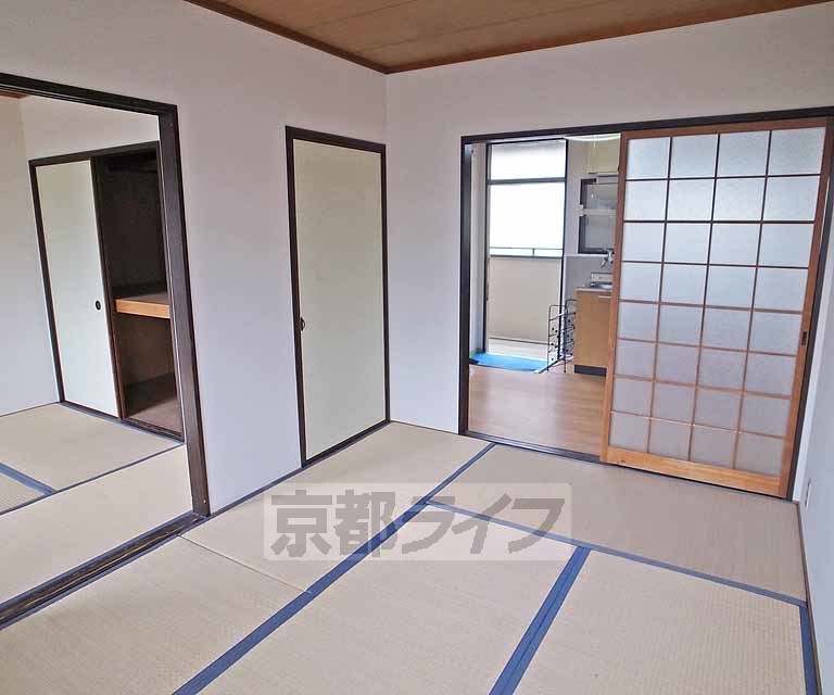 居室・リビング　この広がりを見てください～！