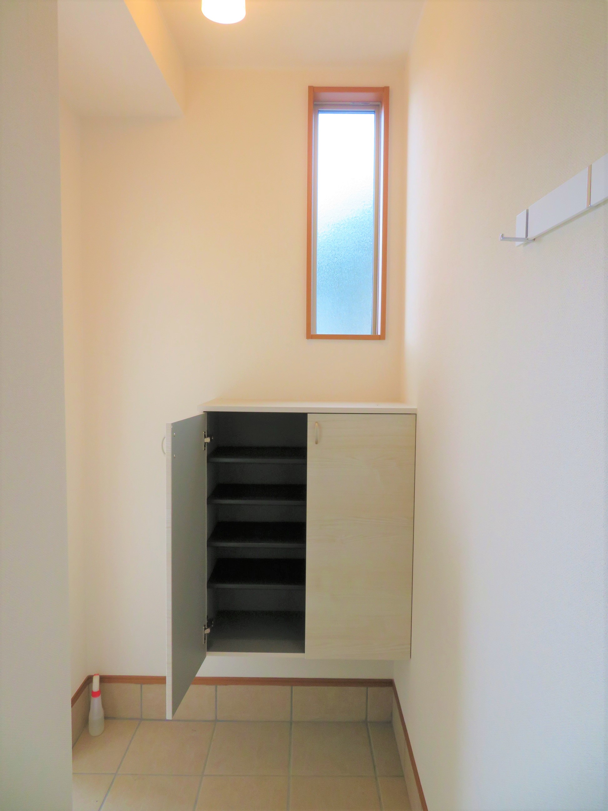 玄関　シューズボックス付き玄関です！