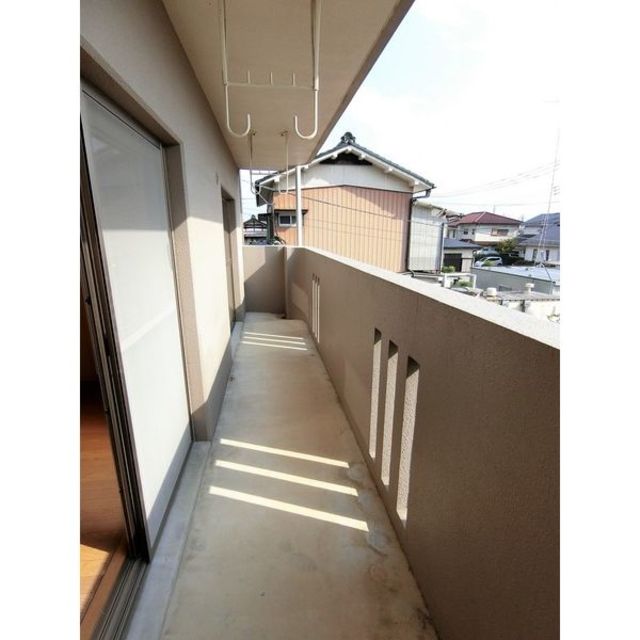 バルコニー　図面と現状に相違がある場合には現状を優先