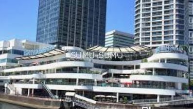 ショッピングセンター　横浜ベイクォーター（ショッピングセンター）まで610m