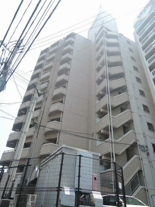 北九州市小倉北区大門のマンションの建物外観