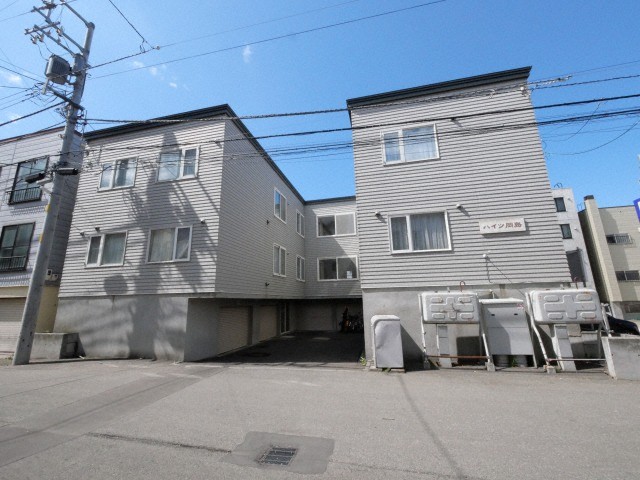 北海道札幌市中央区南五条西１２（アパート）の賃貸物件の外観