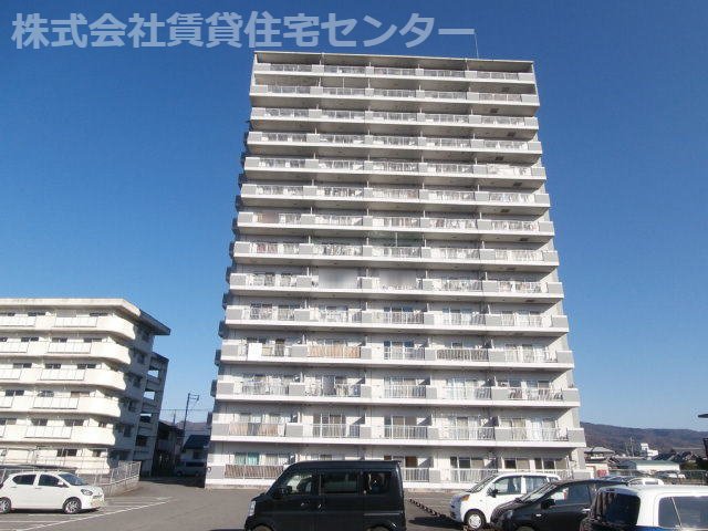 千代グランドマンションの建物外観