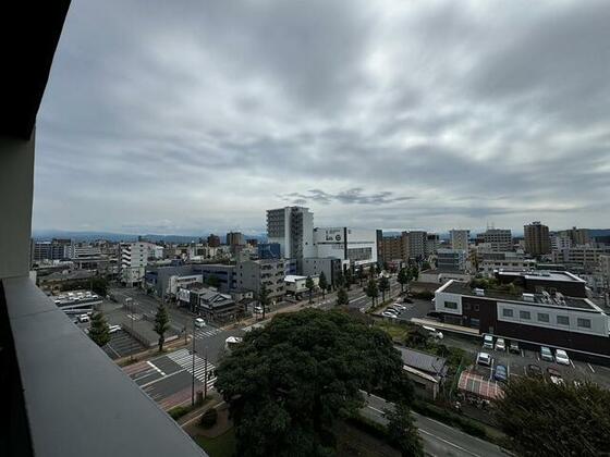 【熊本市中央区南熊本のマンションの眺望】