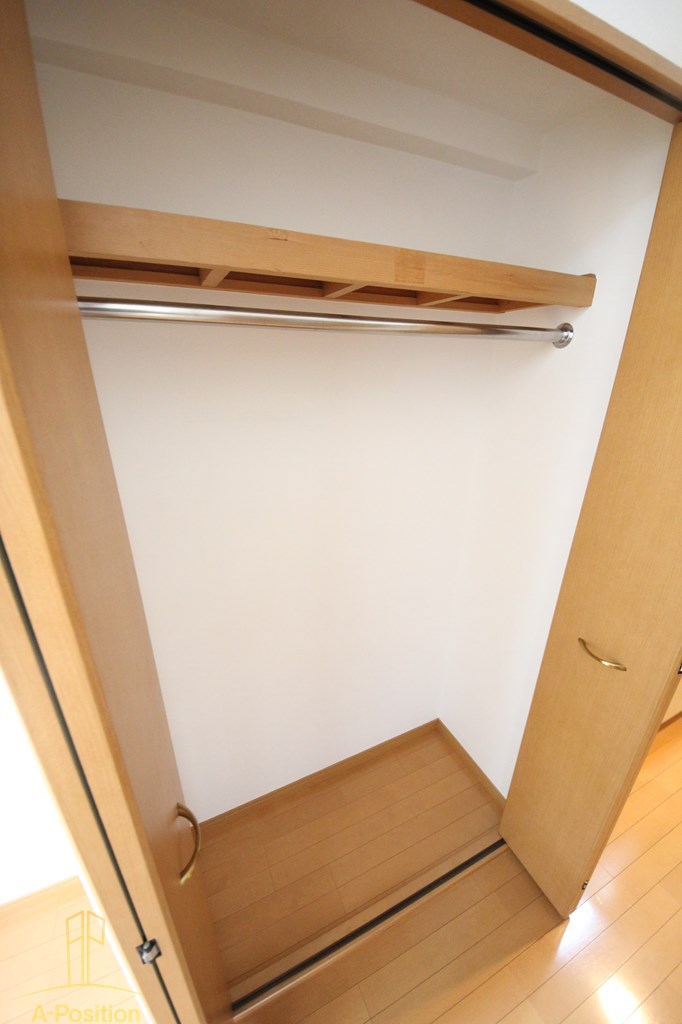 収納　SWISS京橋