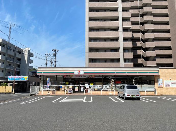 コンビニ　サンクス（コンビニ）まで150m